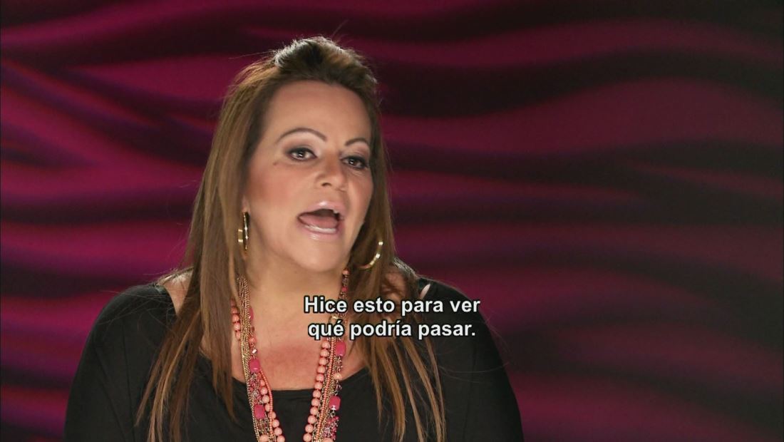 Sola en casa Sola en casa